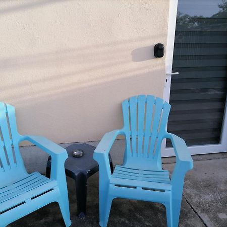 Petite Chambre Tout Confort Acces Independant Albi Exterior foto